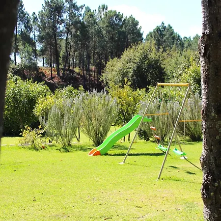 Santa Comba Garden Cottage, Cleaning Included