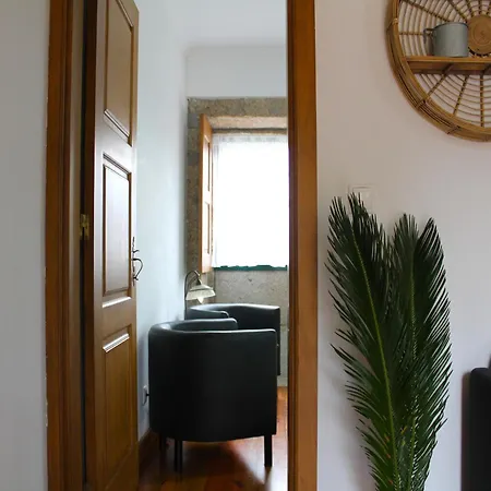 Santa Comba Garden Cottage, Cleaning Included Ferienhaus